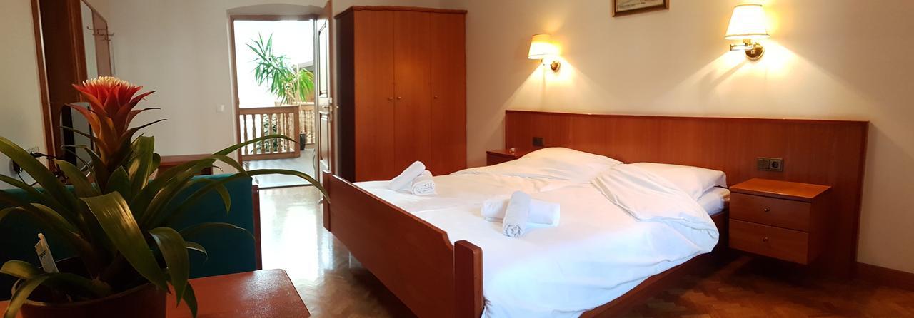 Weisses Roessl Bed & Breakfast Appiano Sulla Strada Del Vino Exterior photo