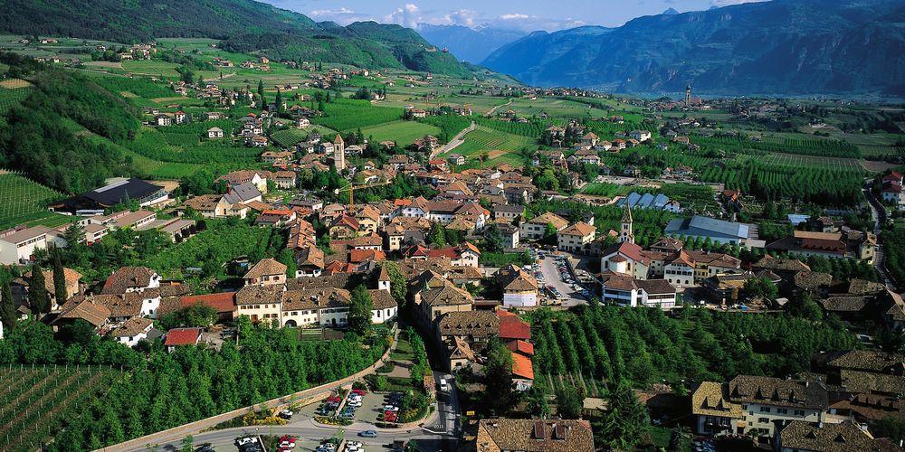 Weisses Roessl Bed & Breakfast Appiano Sulla Strada Del Vino Exterior photo